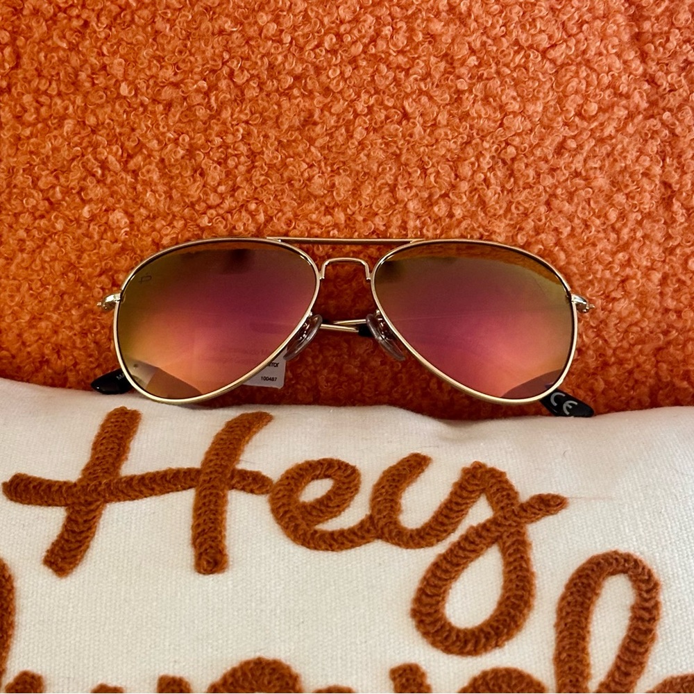 Prive Revaux New Polarized The Commando Mini Gold/Pink Mirror Sunglasses